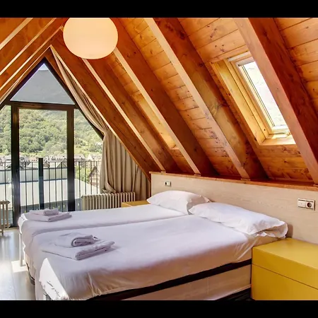 Holiday home Casa Arroquets En