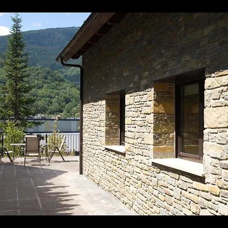 Holiday home Casa Arroquets En Vielha
